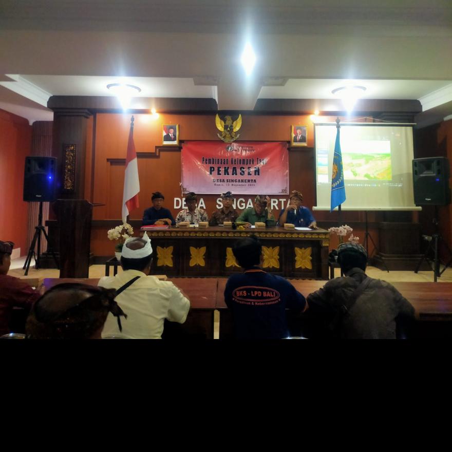 Pembinan Kelompok Tani Desa Singakerta